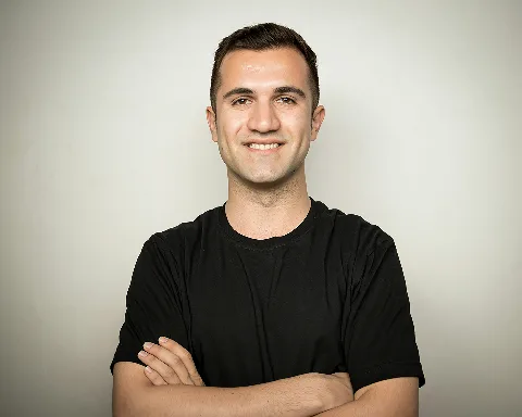 Daniel Reyes, founder of FastSocialz